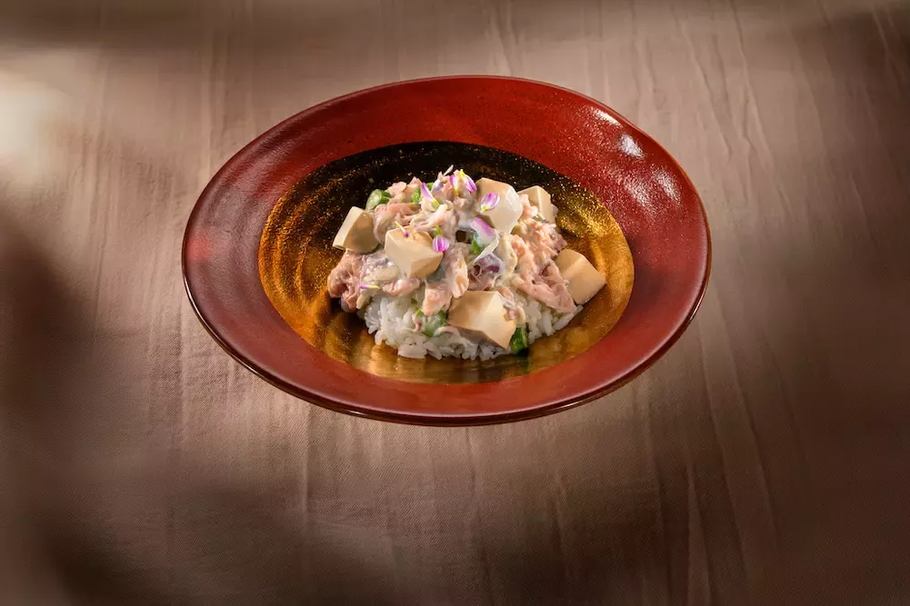 白汁蟹肉黑豆豆腐